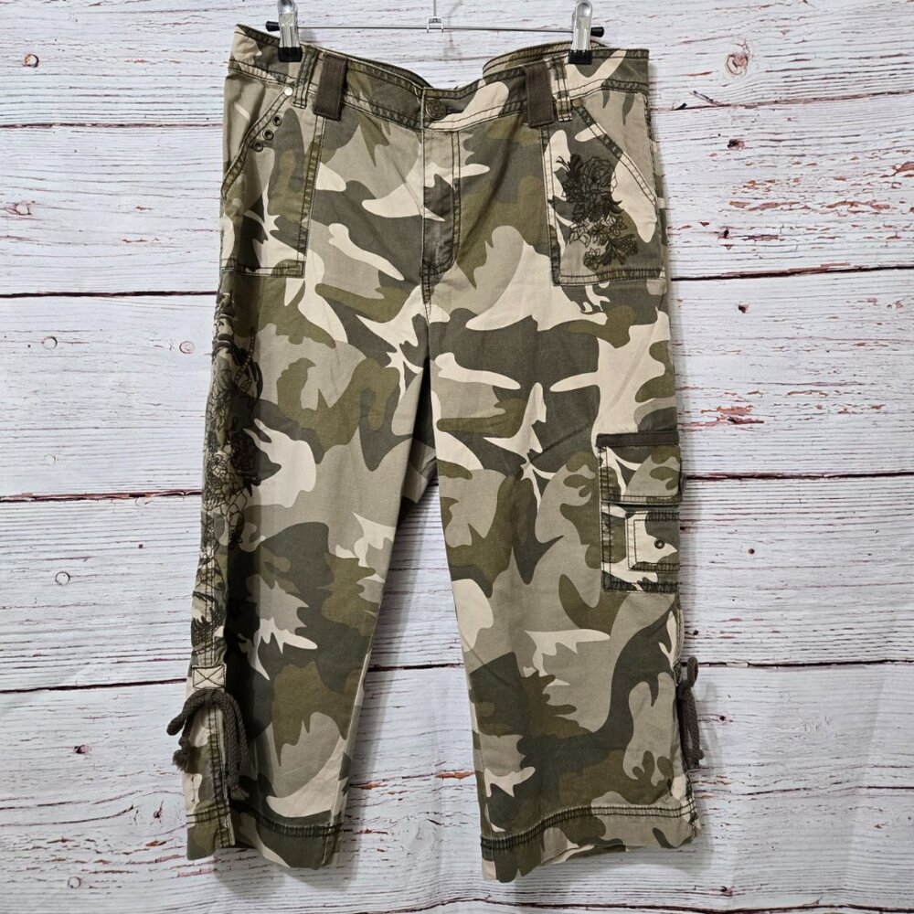 #243 Pre-Loved Fashion Bug Cargo Capri